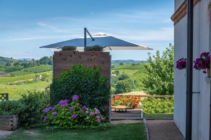 Fully restored luxury country home