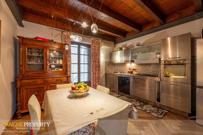 Luxury restored apartment in the centre of Asti