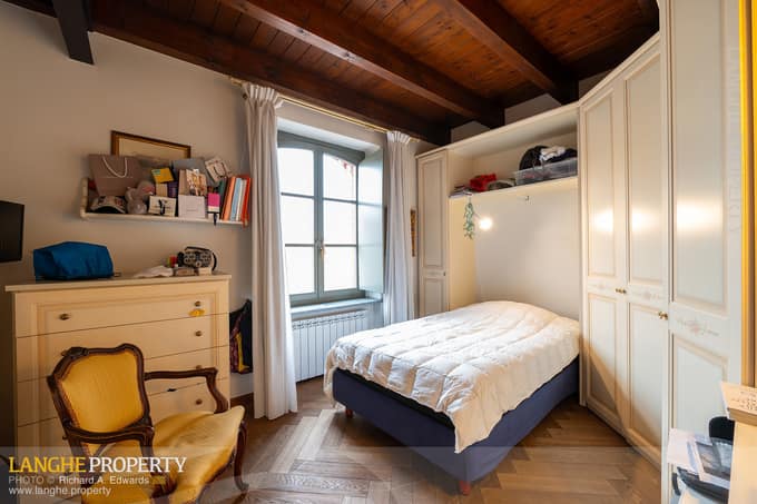 Luxury restored apartment in the centre of Asti