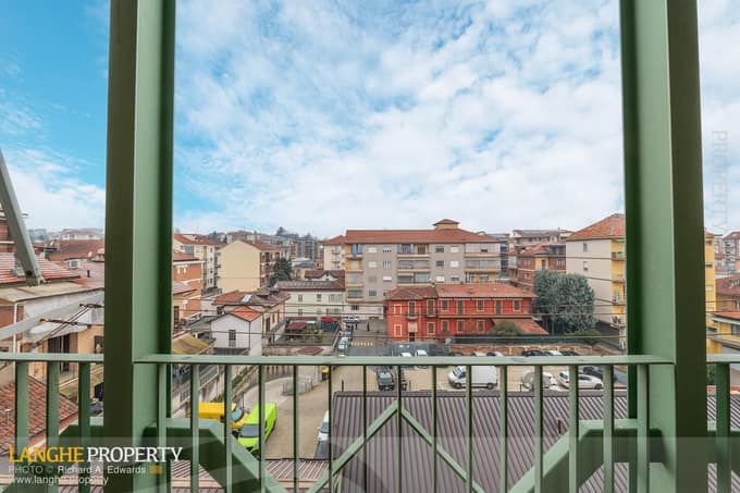 Luxury restored apartment in the centre of Asti
