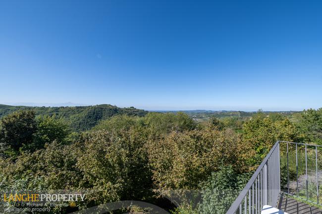 SOLD!! Langhe vacation rental & private home