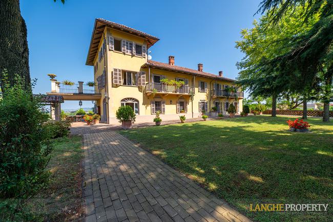 Located on it's own hill with views of vineyards, Alps and the Langhe hills