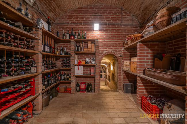 Located on it's own hill with views of vineyards, Alps and the Langhe hills