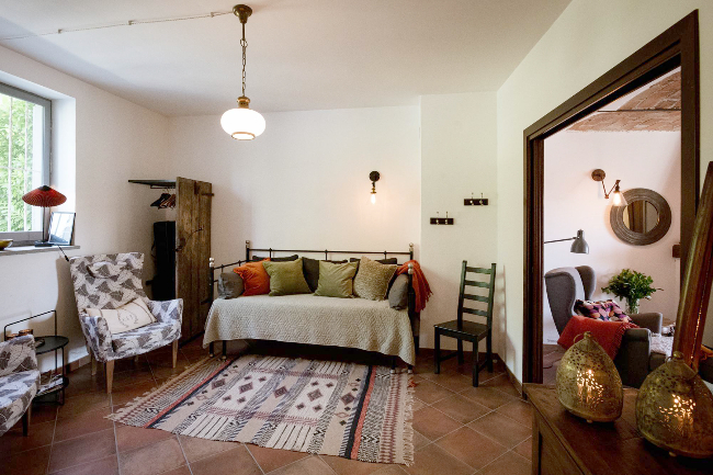 Beautiful Stone House with Breathtaking Views in Piedmont