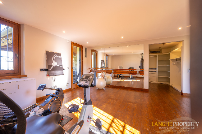 Luxury fully restored Langhe-stone farmhouse