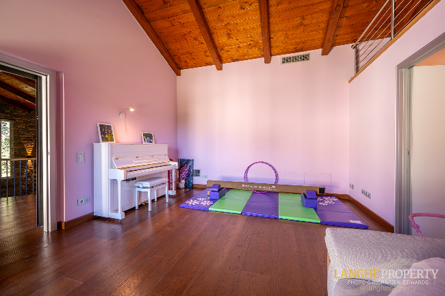 Luxury fully restored Langhe-stone farmhouse