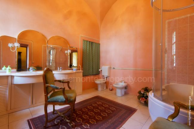 Luxury villa in beautiful position