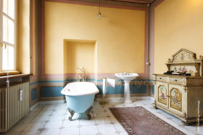 Luxury villa in beautiful position