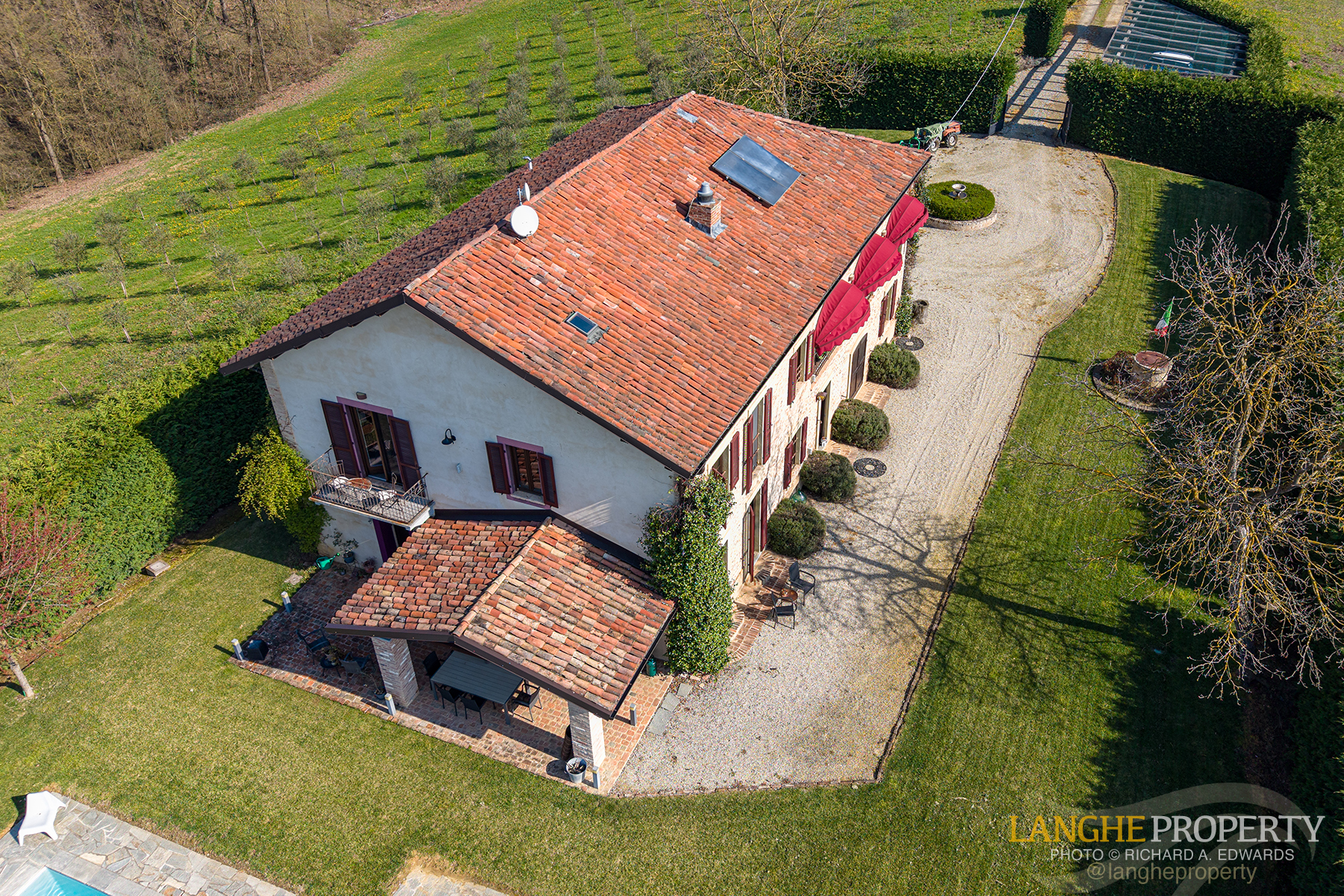A luxury Italian country home where beauty, comfort, and nature meet