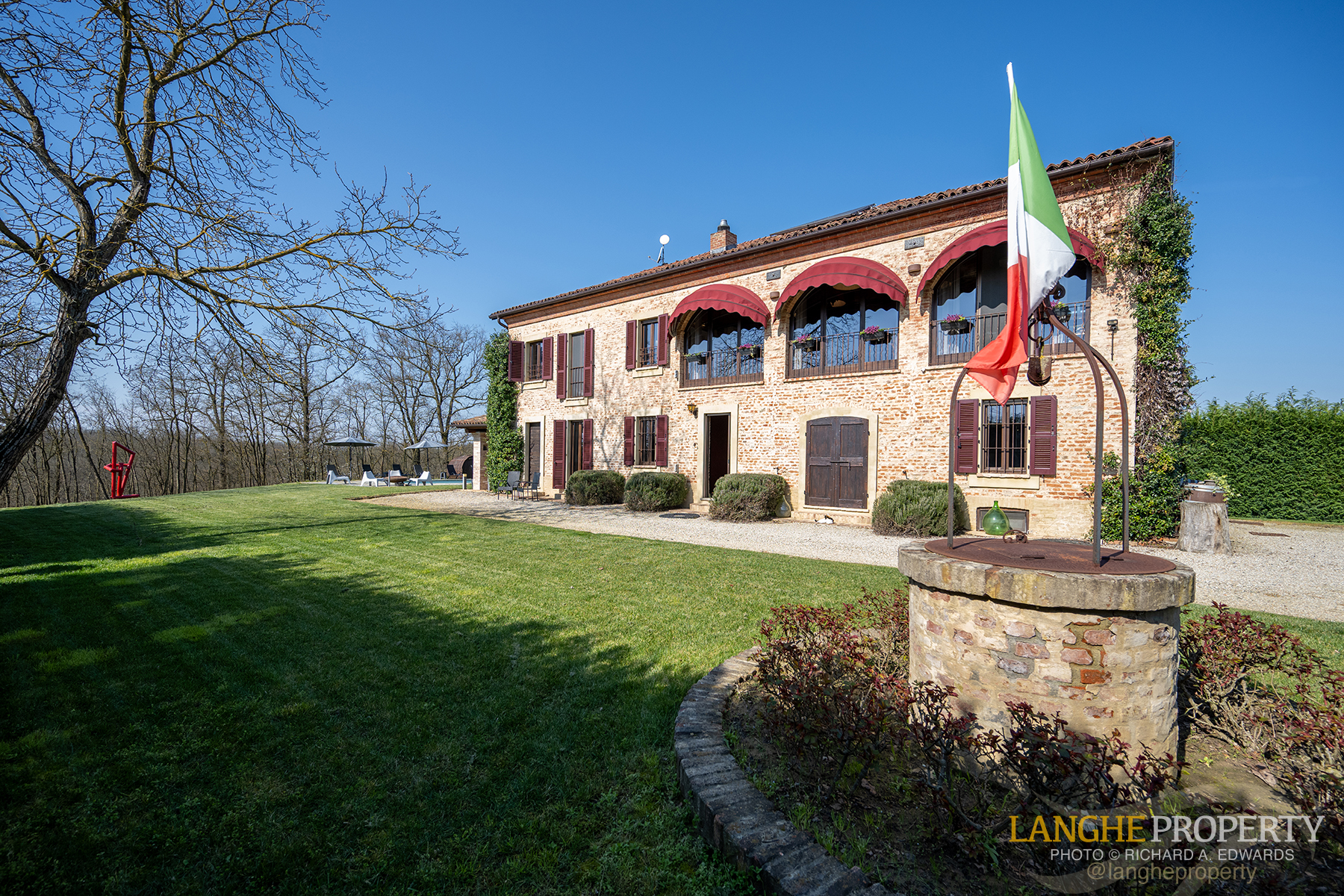 A luxury Italian country home where beauty, comfort, and nature meet