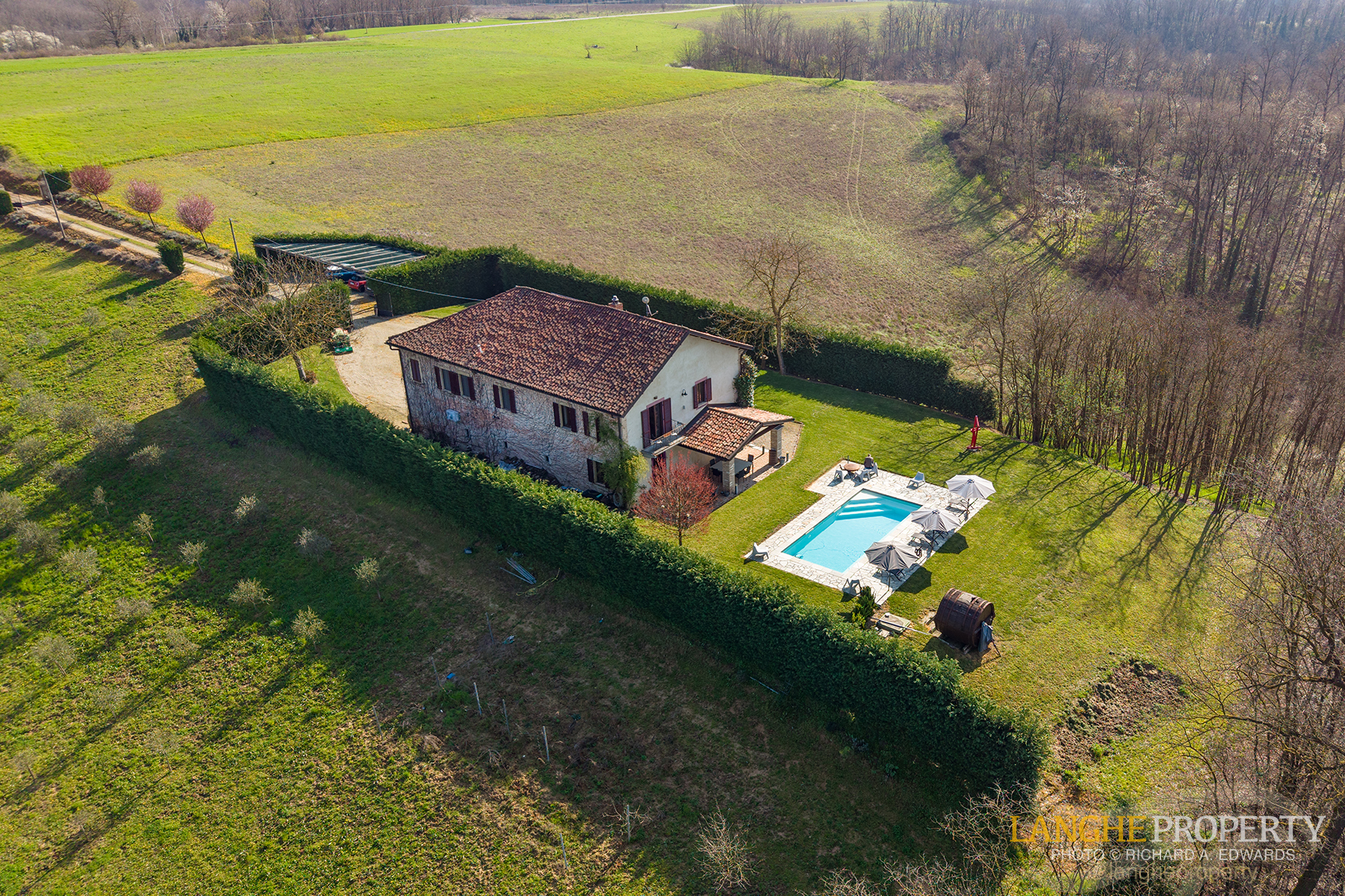 A luxury Italian country home where beauty, comfort, and nature meet