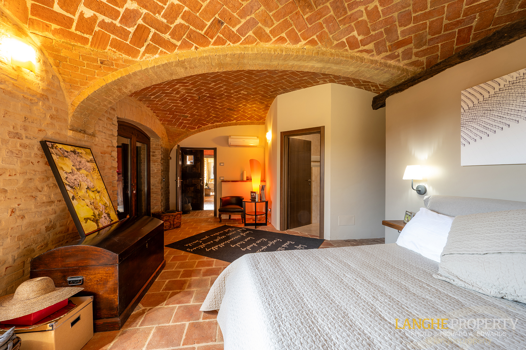 A luxury Italian country home where beauty, comfort, and nature meet