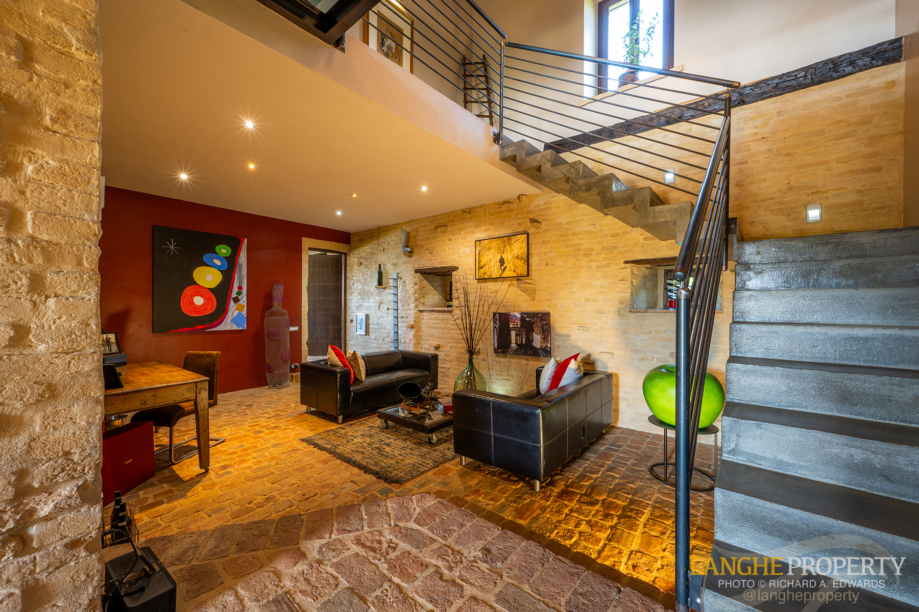 A luxury Italian country home where beauty, comfort, and nature meet