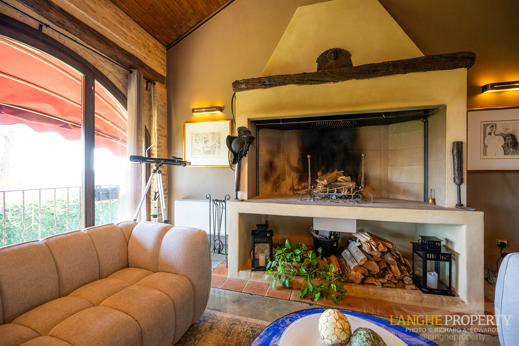 A luxury Italian country home where beauty, comfort, and nature meet