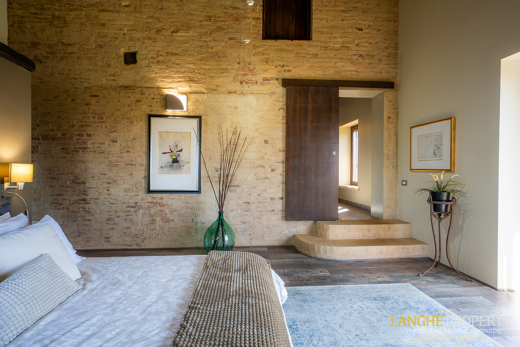 A luxury Italian country home where beauty, comfort, and nature meet