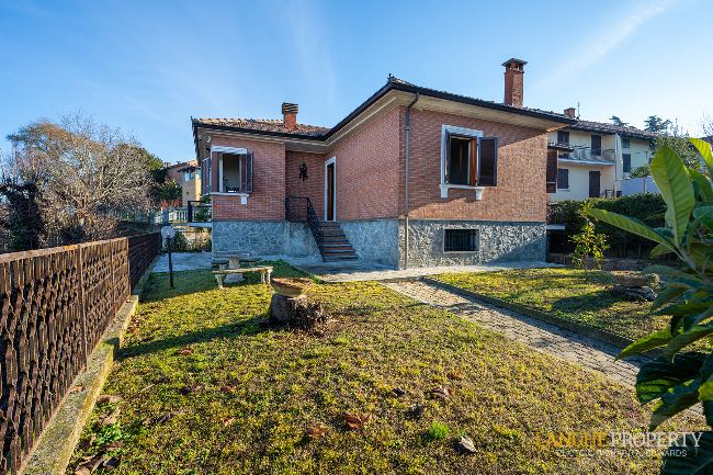 Beautiful home in ancient town