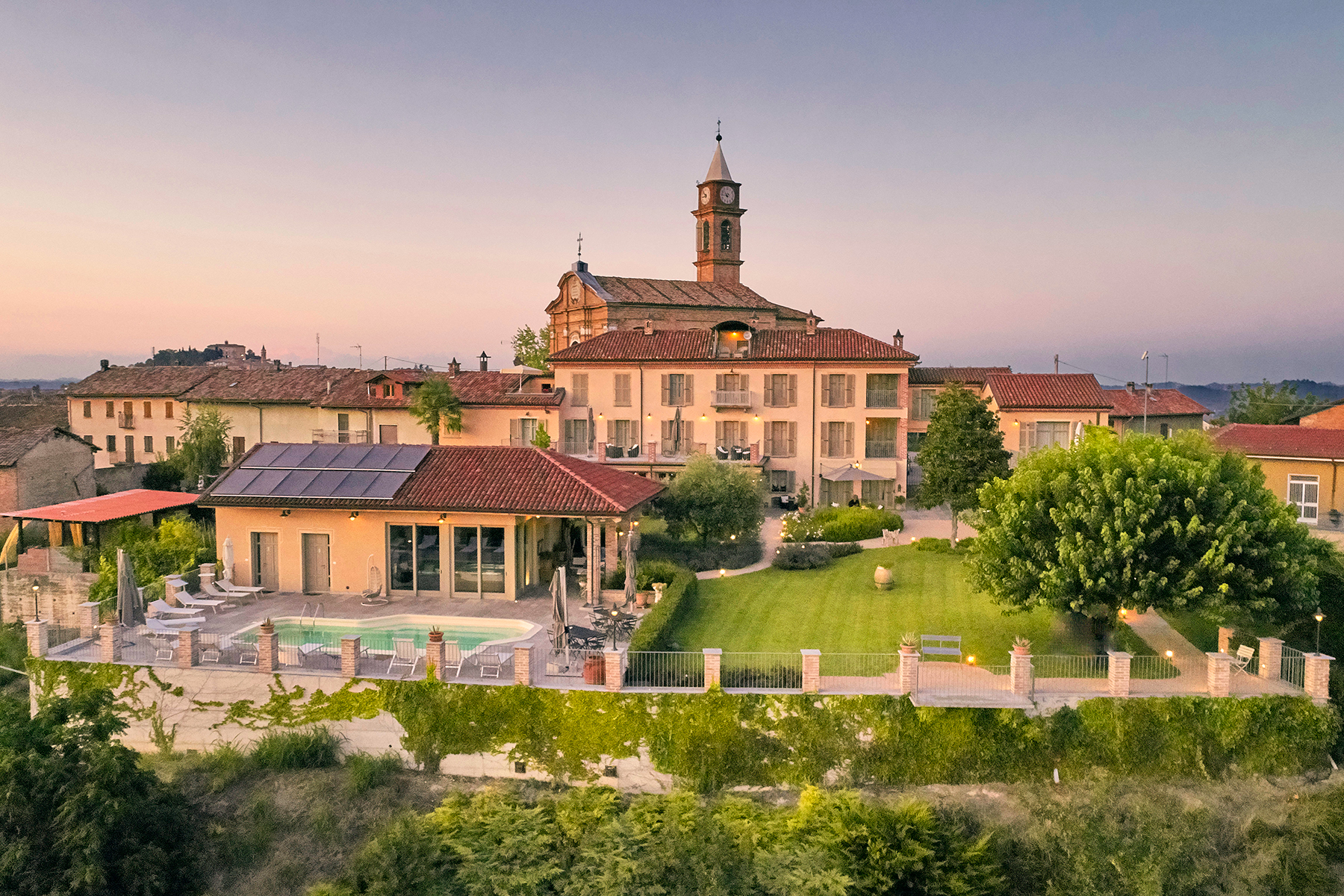 Luxury B&B & restaurant close to Alba