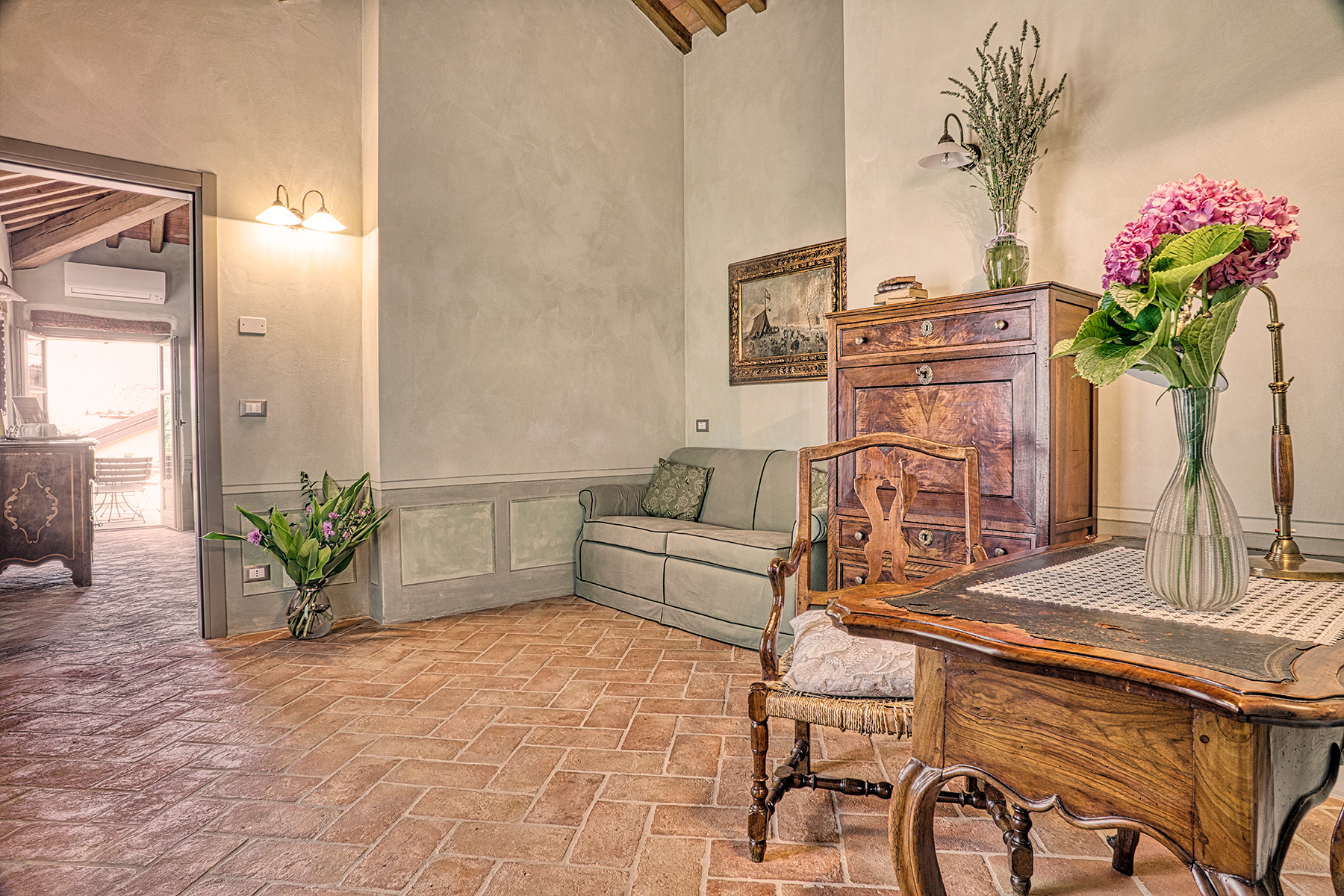 Luxury B&B & restaurant close to Alba