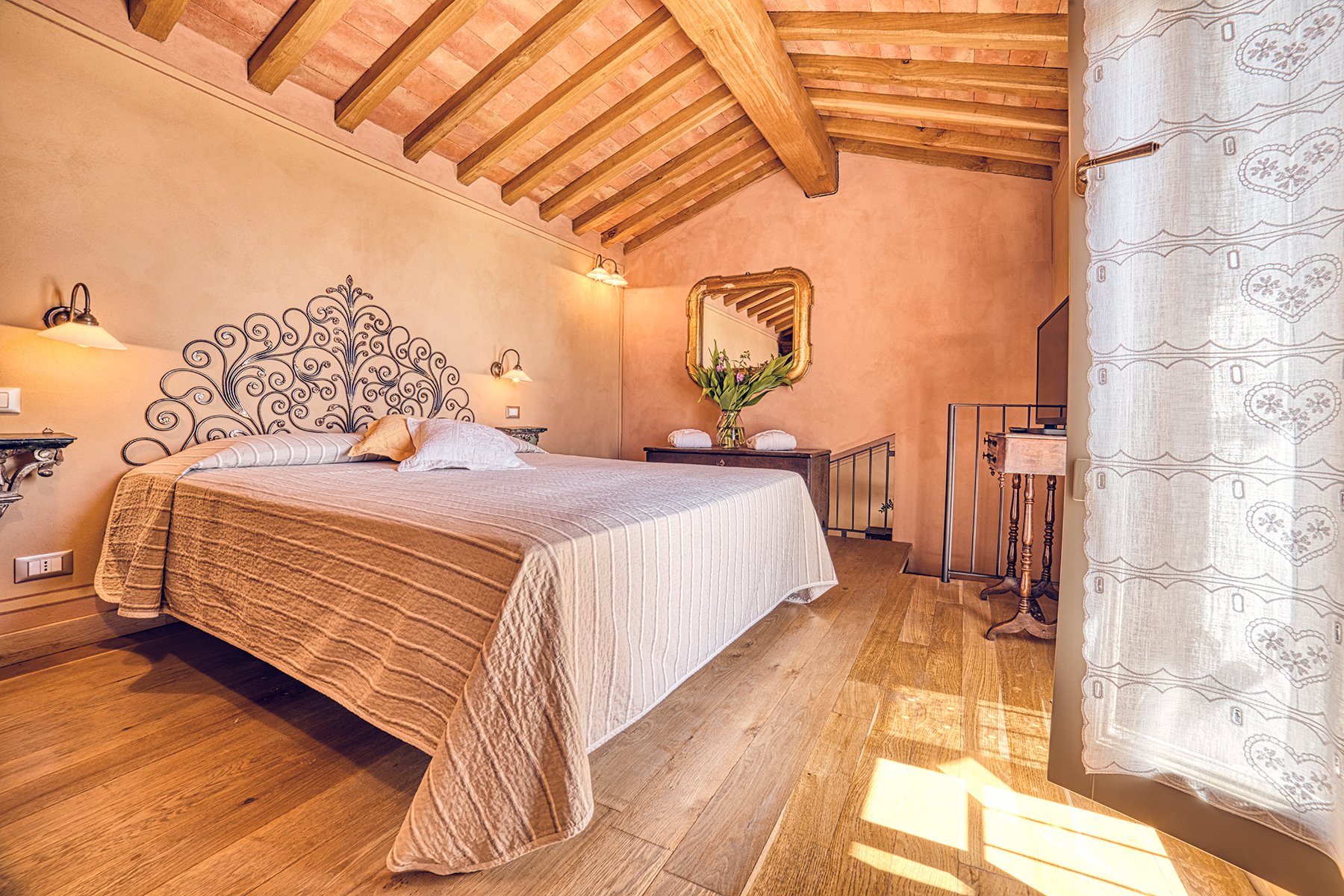 Luxury B&B & restaurant close to Alba